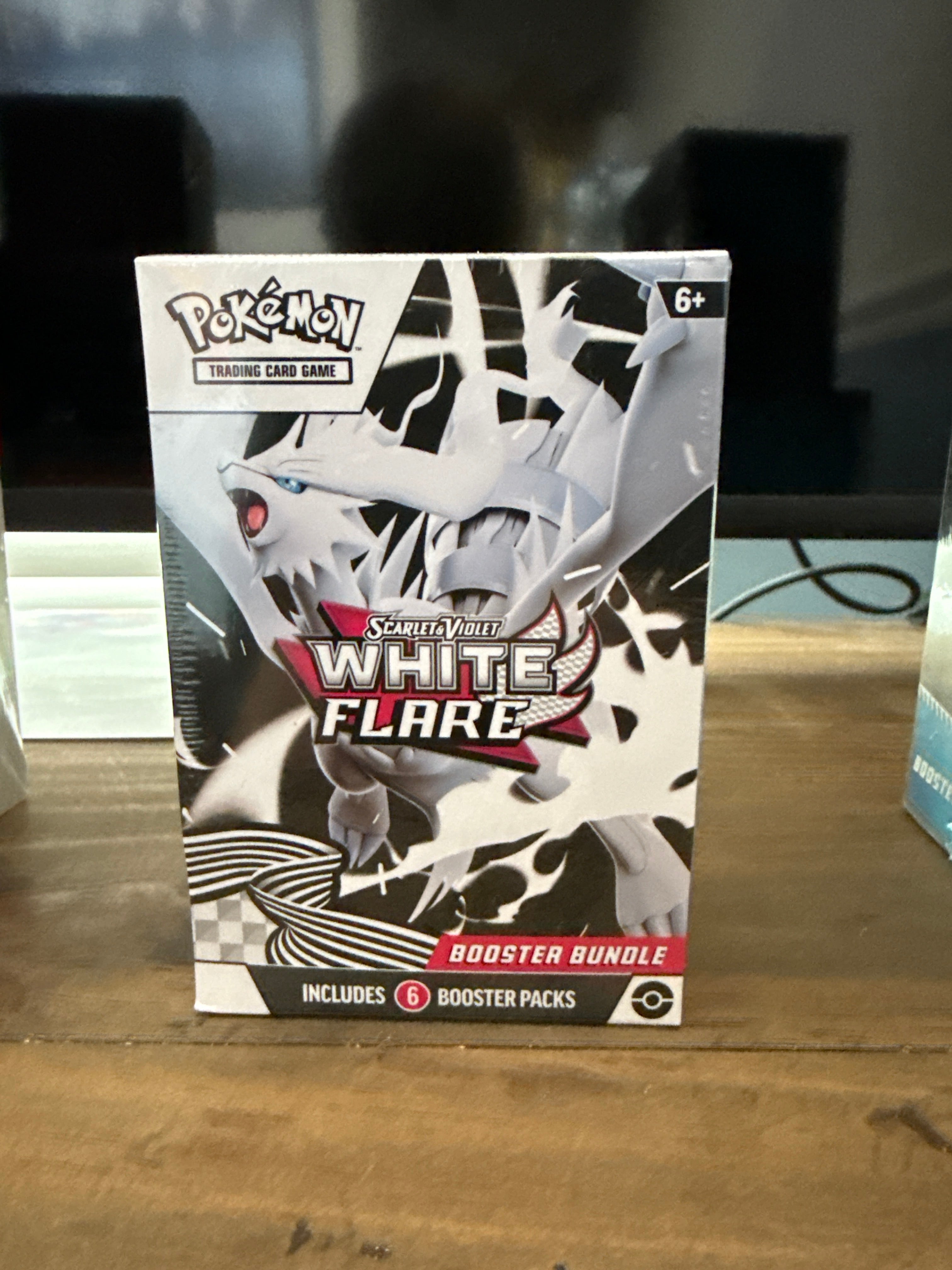 Pokemon White Flare Booster Bundle S&V