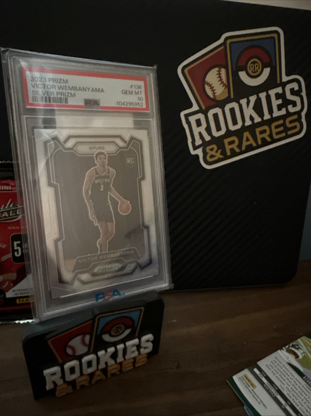 2023 PANINI PRIZM SILVER #136 VICTOR WEMBANYAMA RC PSA 10
