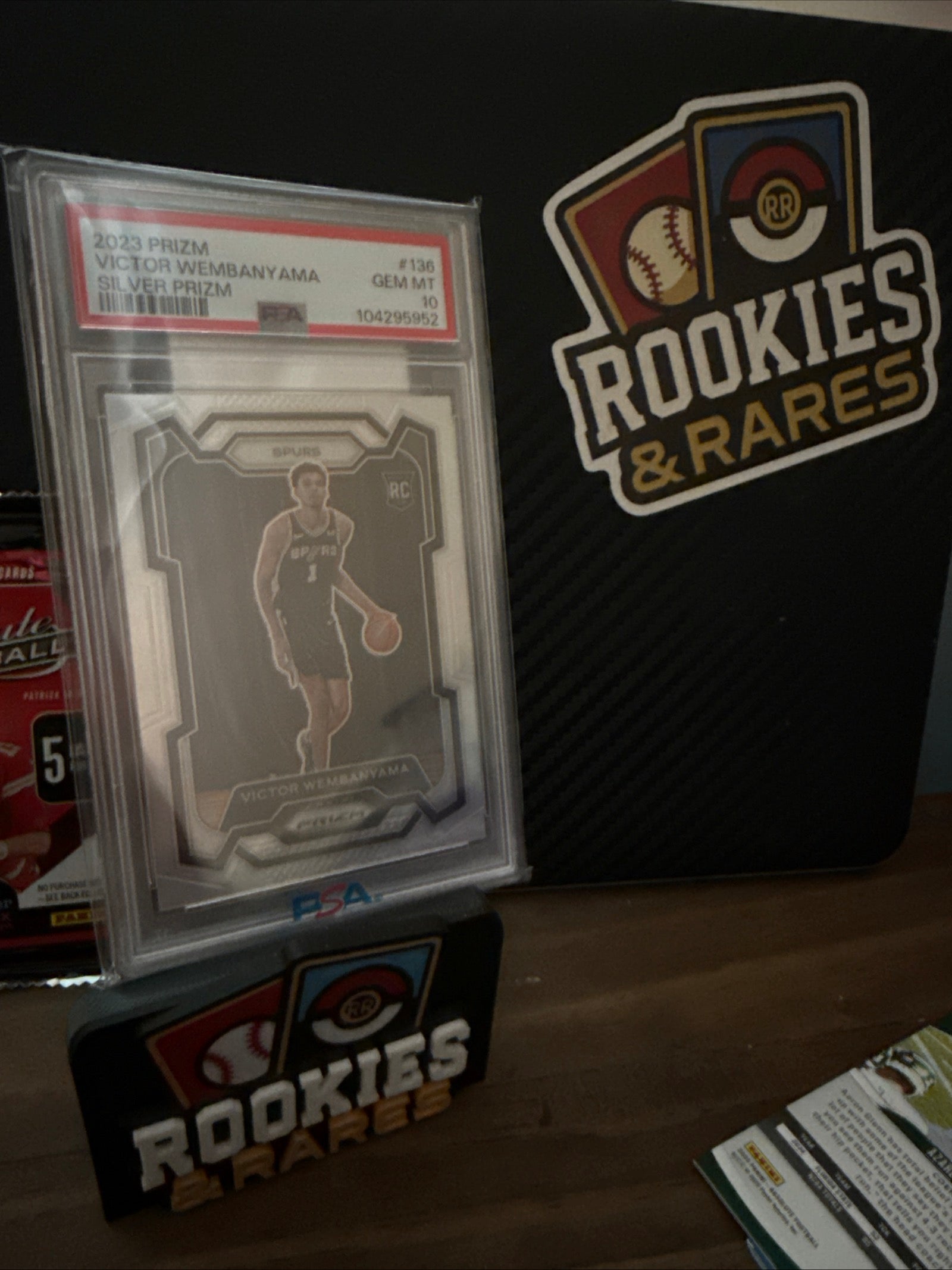 2023 PANINI PRIZM SILVER #136 VICTOR WEMBANYAMA RC PSA 10
